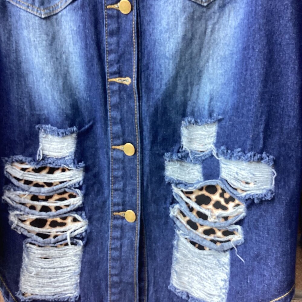 Leopard Button Up Patch Long Sleeve  Denim Jacket ( Size:  Fit XL-XXL) - Picture 2 of 4